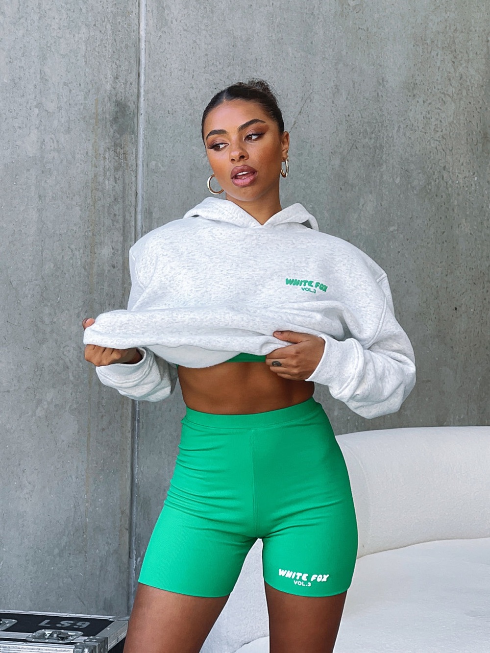 White Fox VOL.3 Green Biker Shorts Athletic Stretch Elastic Waist XS